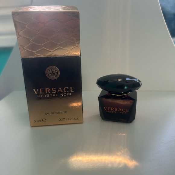 Authentic 5ml mini - Picture 3 of 3